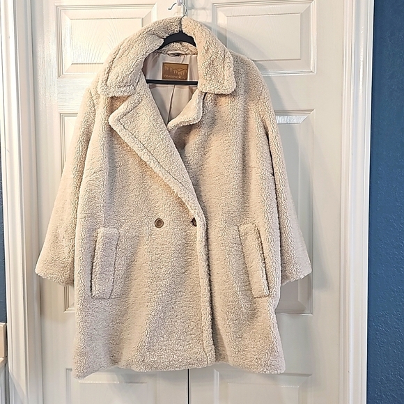 NWT Bearpaw Sherpa Fleece Mid Length Women's Coat. Button Closure, Cream Size 2X - Picture 9 of 9
